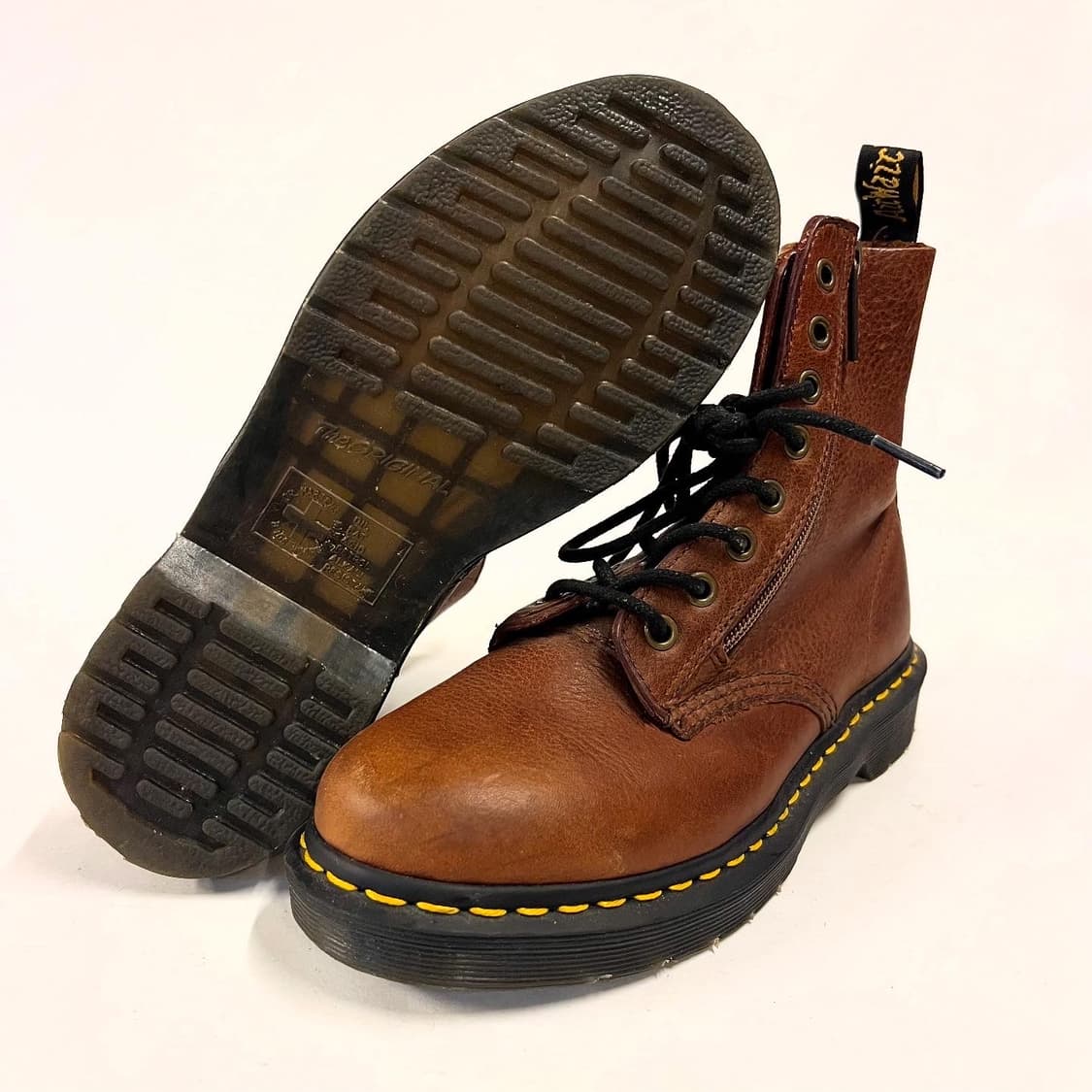 닥터마틴 부츠 상품이미지2