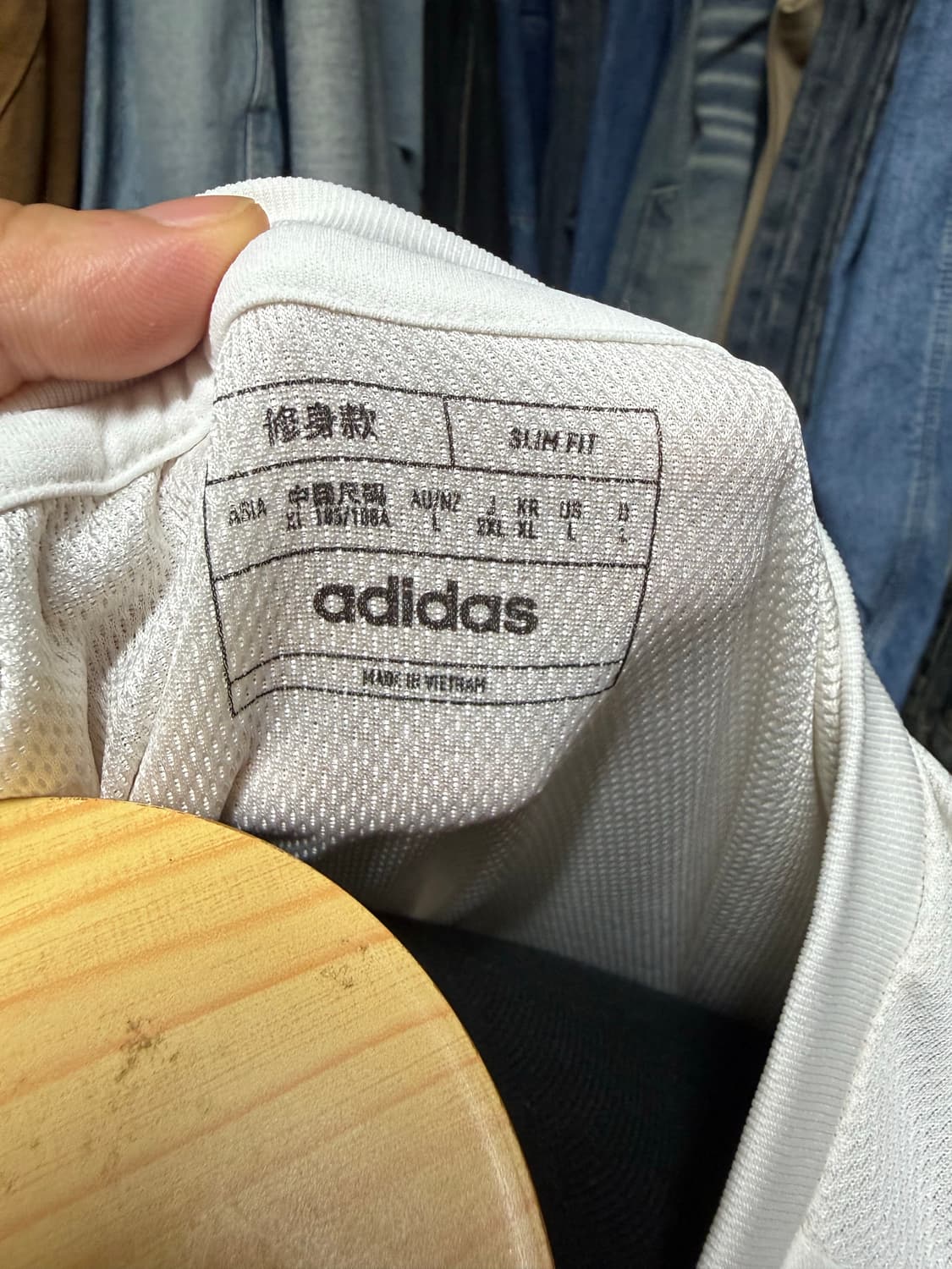 [XL] 아디다스 22 카타르 월드컵 스페인 국가대표 프리매치 유니폼 상품이미지4