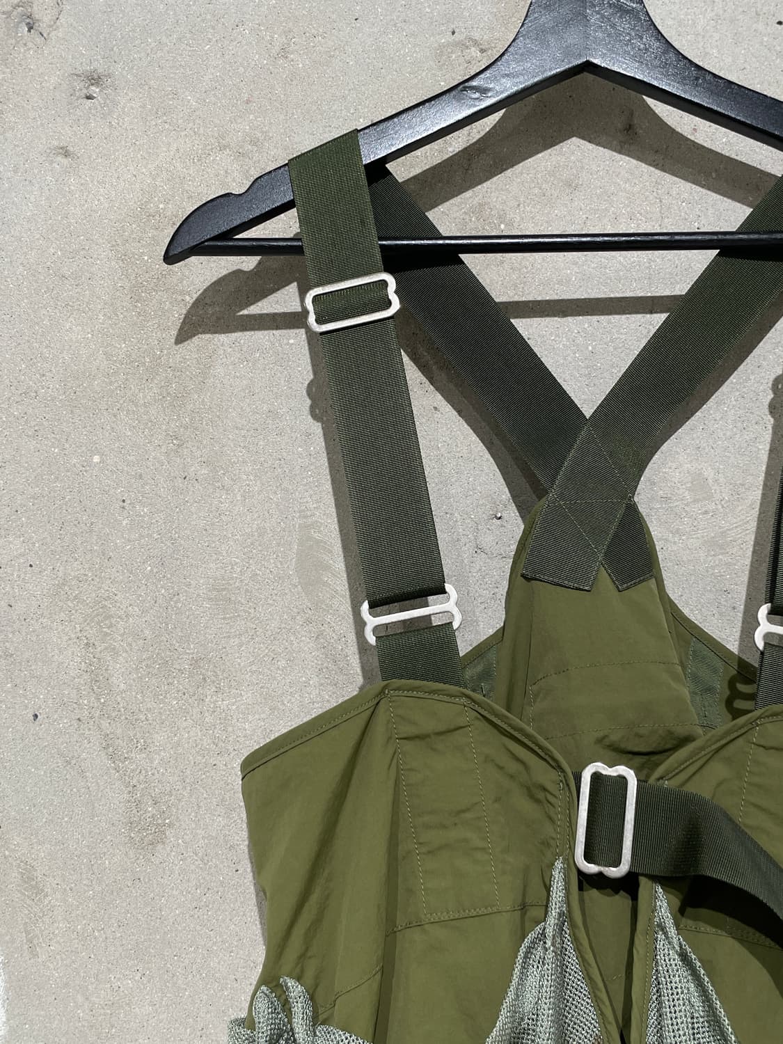 마운틴 리서치 카키 메쉬 필드 베스트 상품이미지2