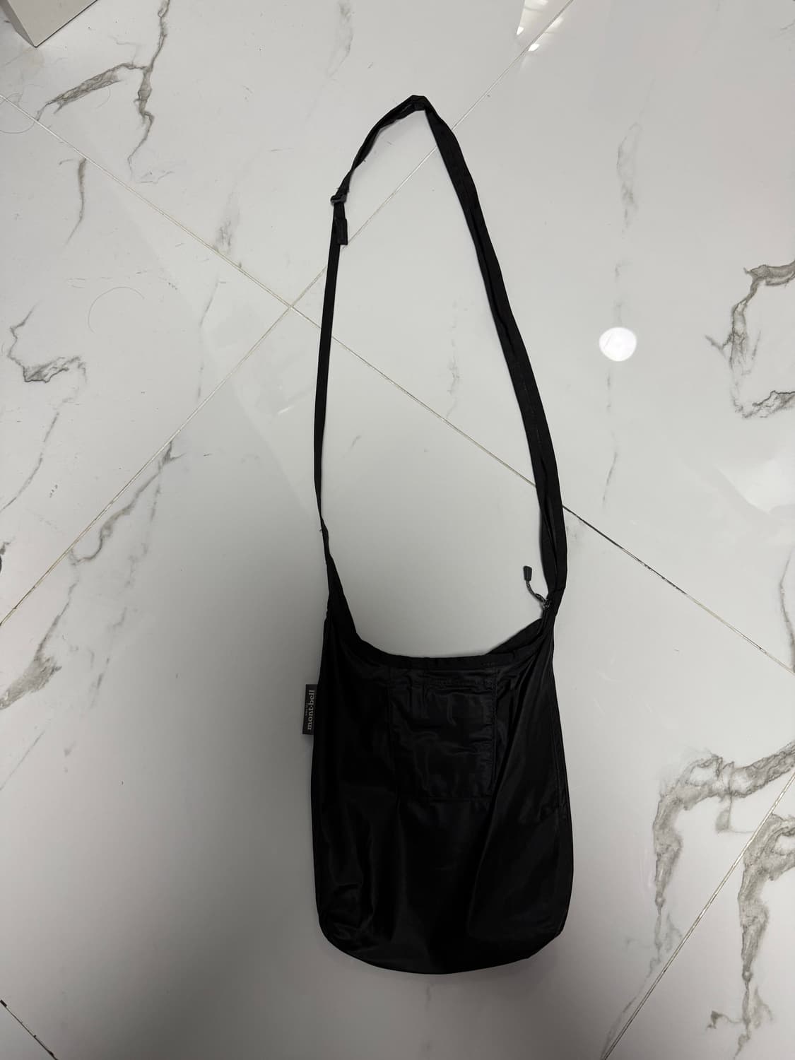 몽벨 울트라 모노 파우치 M 블랙 상품이미지3