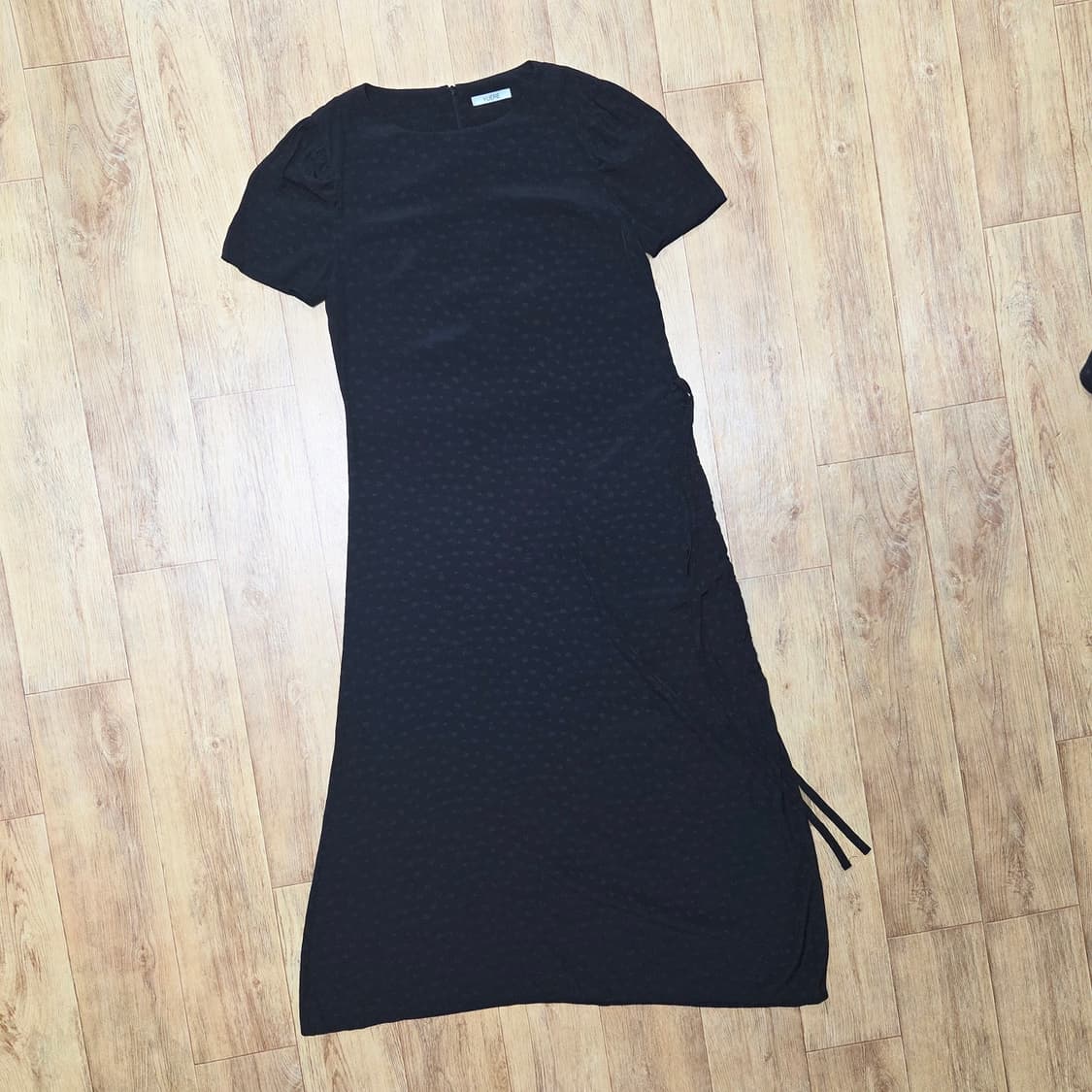 유에르(YUERE) 볼륨원피스 55 새상품 상품이미지5