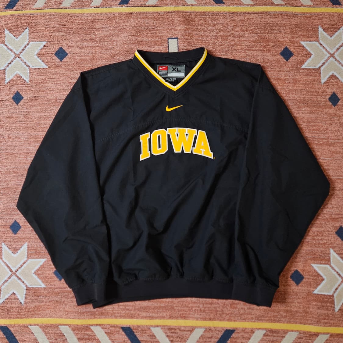 나이키 아이오와 웜업 풀오버  상품이미지1