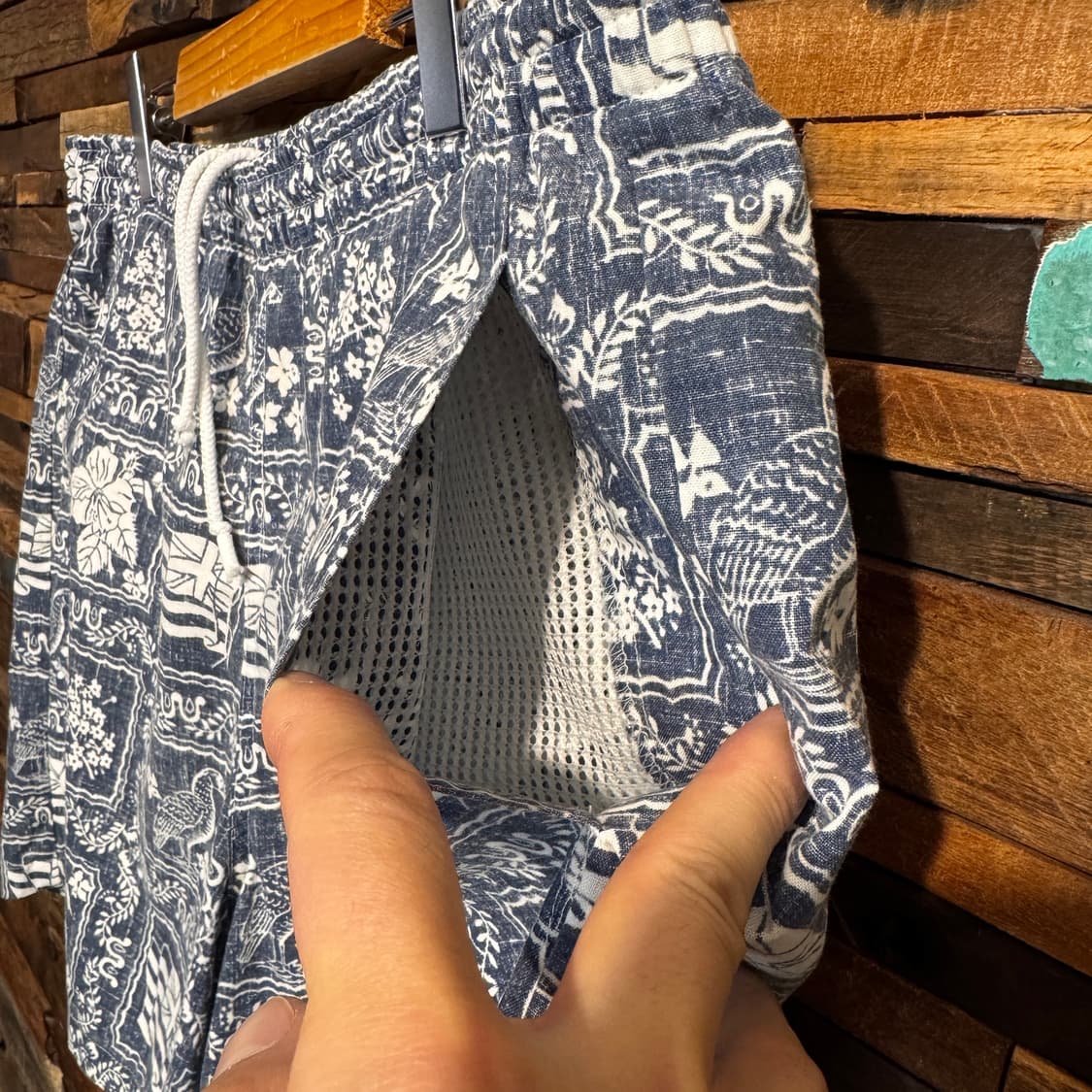 Reyn Spooner Patterned Beach Shorts  상품이미지6