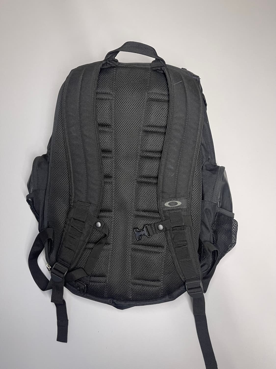 오클리 블랙 백팩 상품이미지4