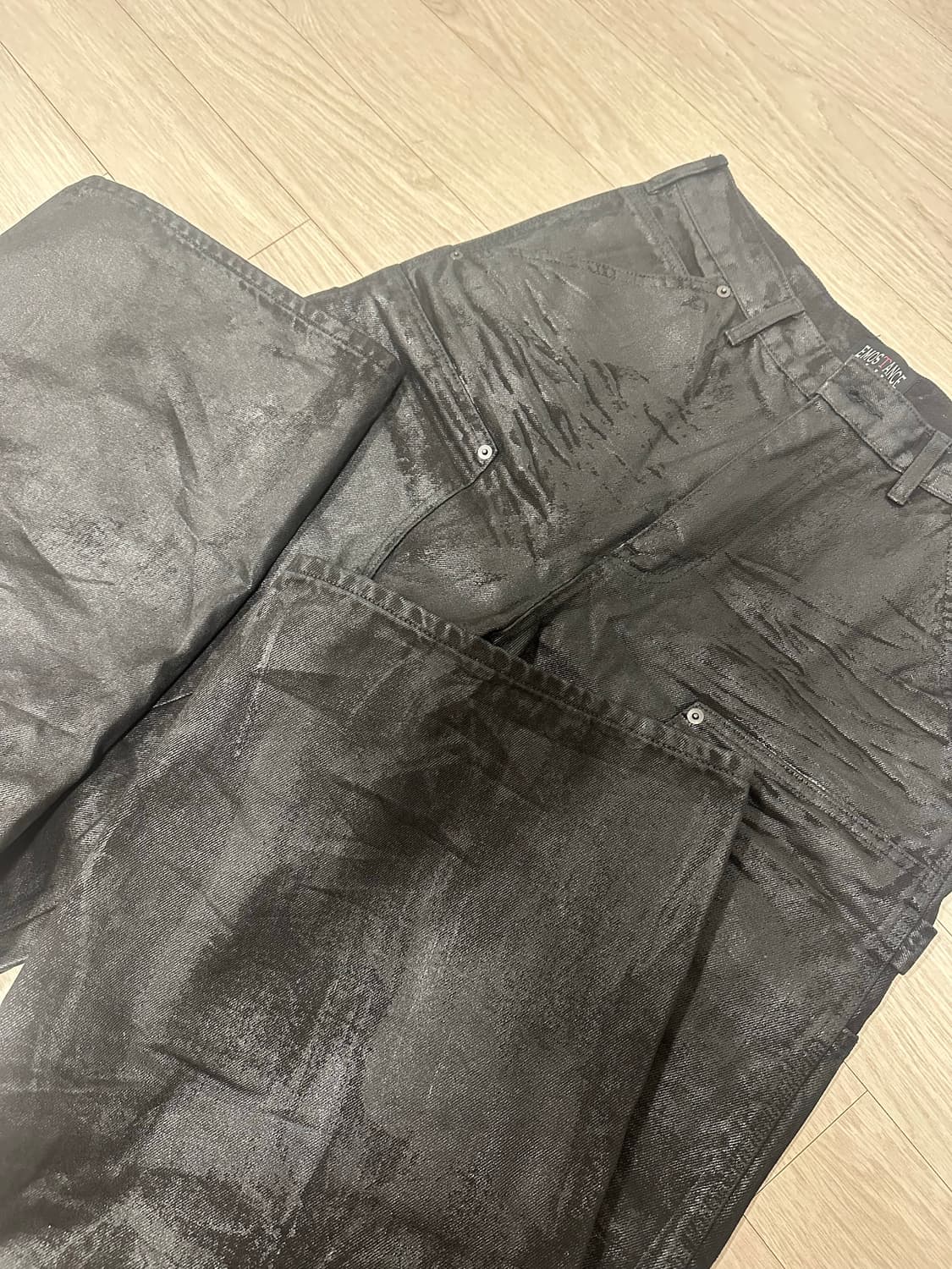 에모스탠스클럽 와이드 코팅 카펜터 배기데님 상품이미지6