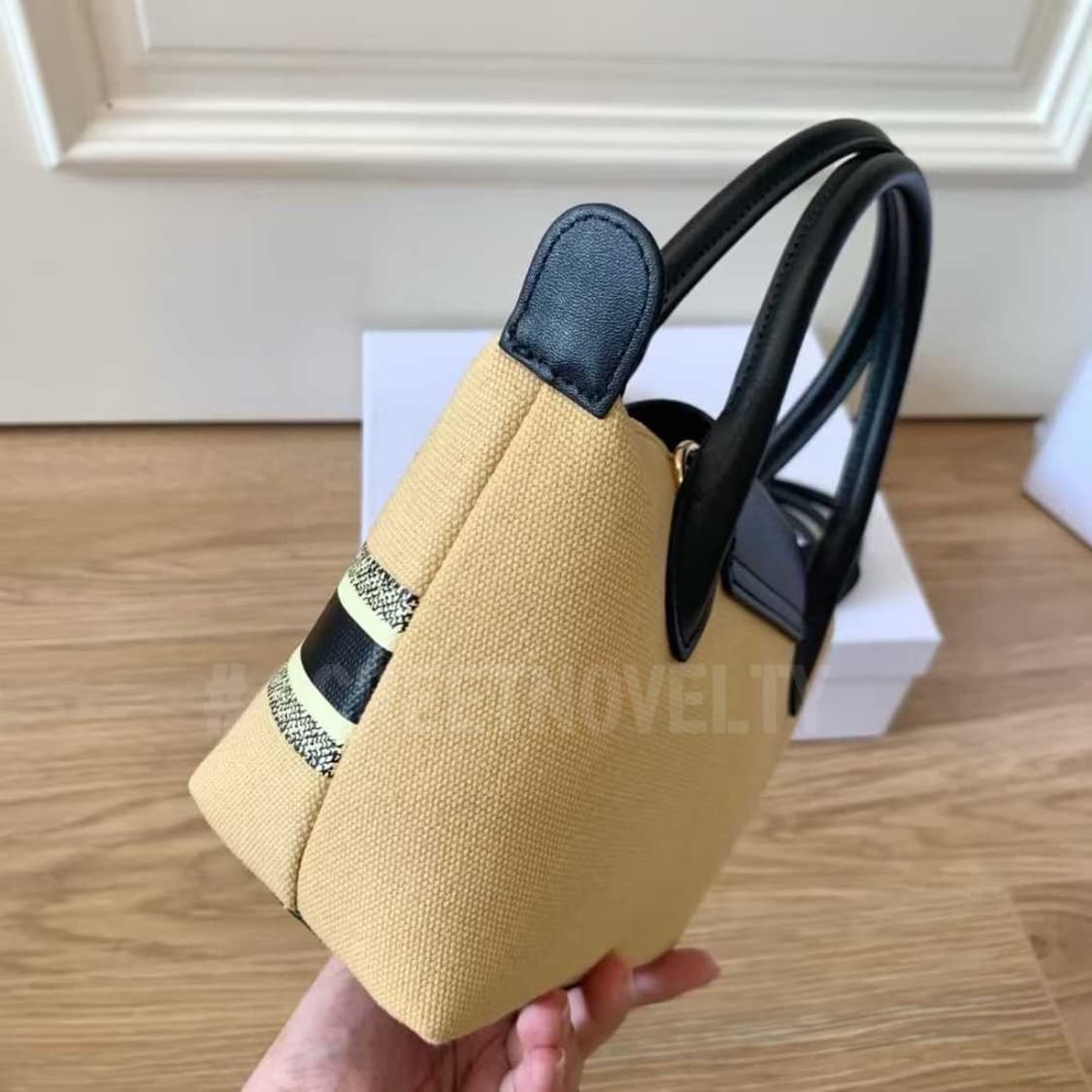 디올 뷰티 리미티드 미니 핸들백 크로스백 상품이미지9