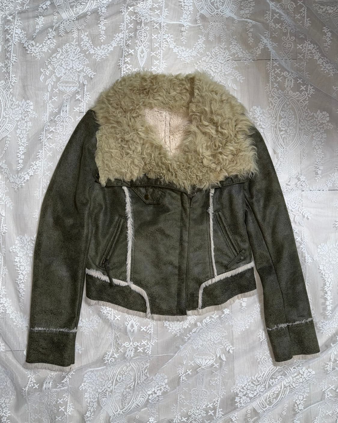 빈티지 카키 양털 하이넥 무스탕 상품이미지1