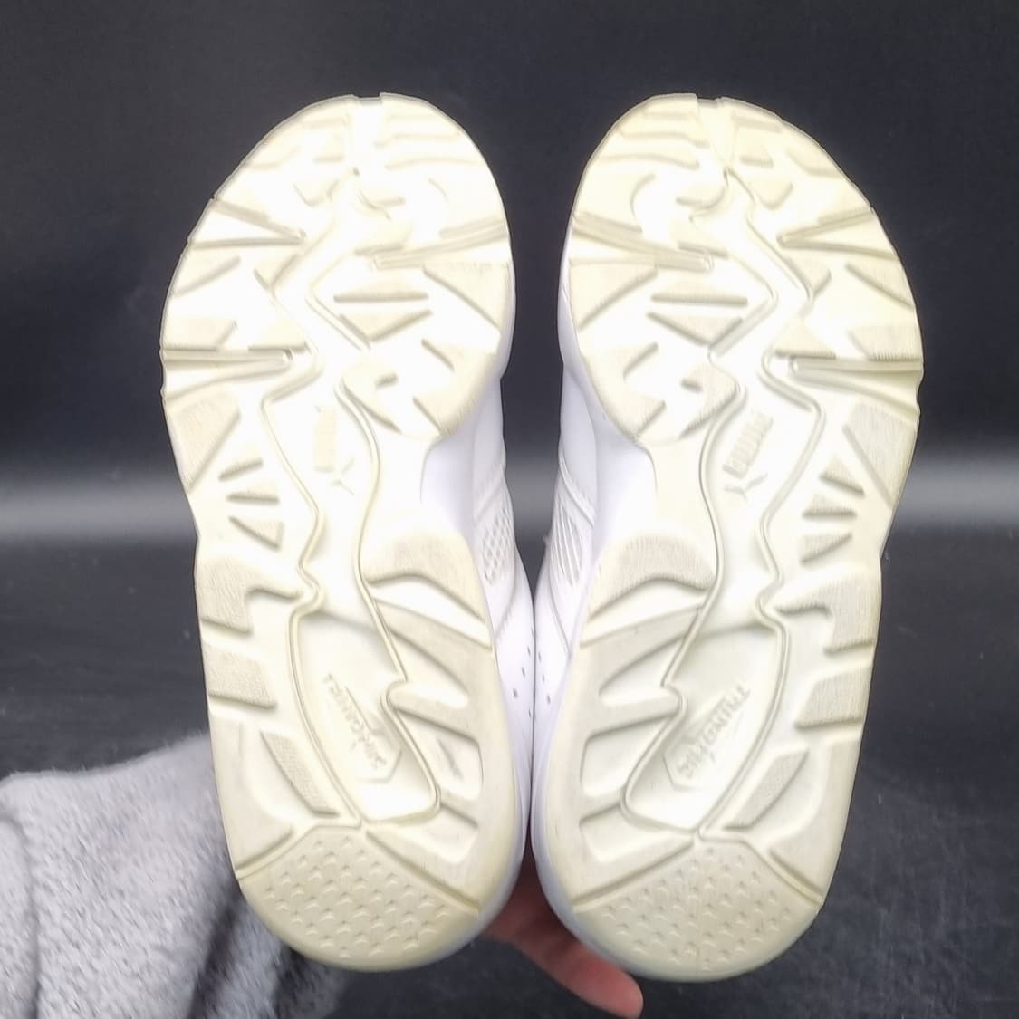 푸마 글로리 여성운동화230 상품이미지3