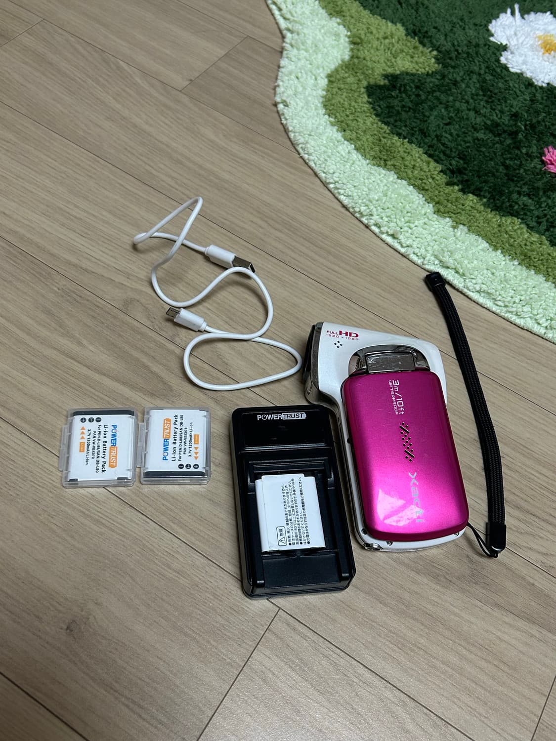 산요 작티 캠코더 핑크 + 배터리 3개 충전기 CA100 상품이미지1