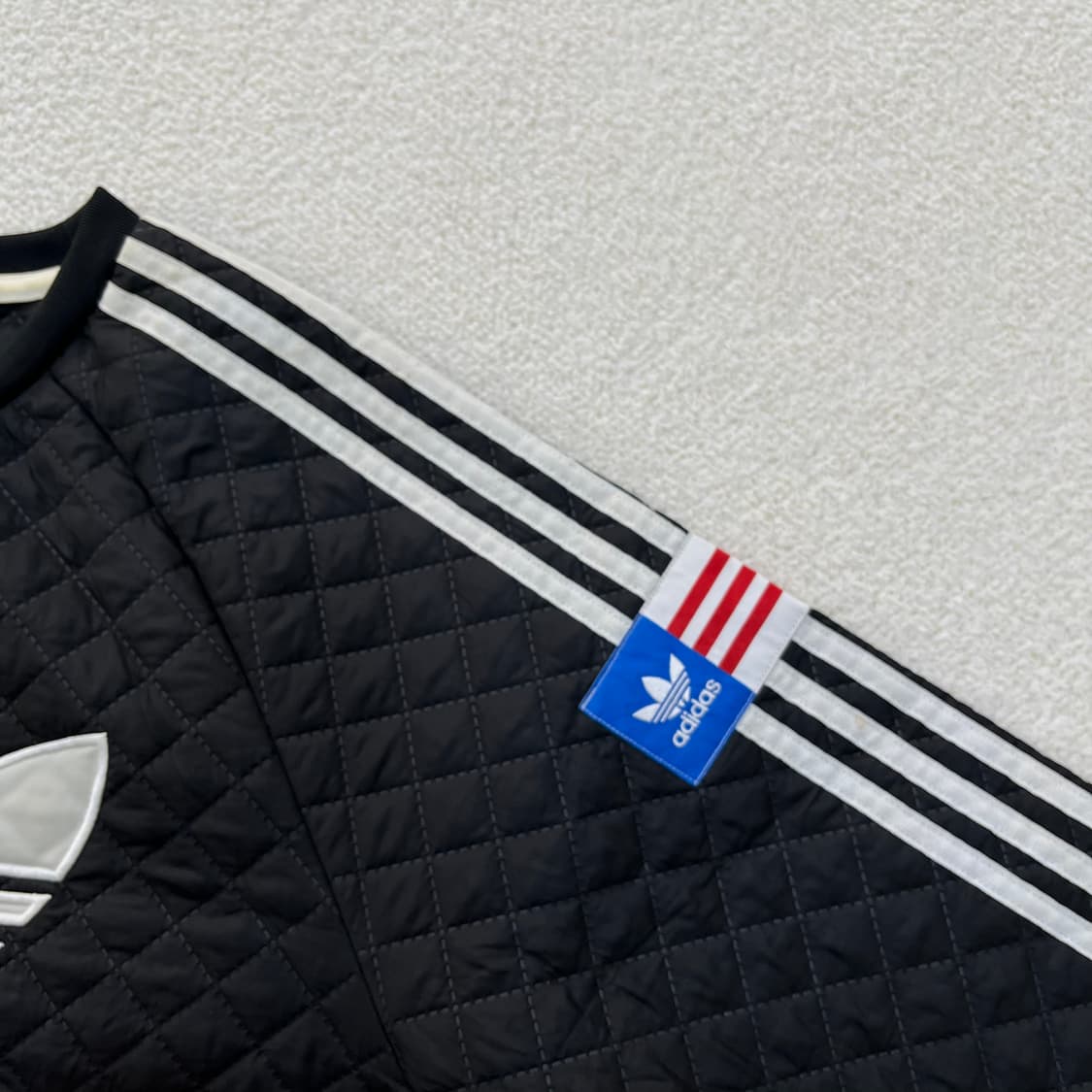 85 아디다스 리타오라 퀄팅 맨투맨 0305M 상품이미지6