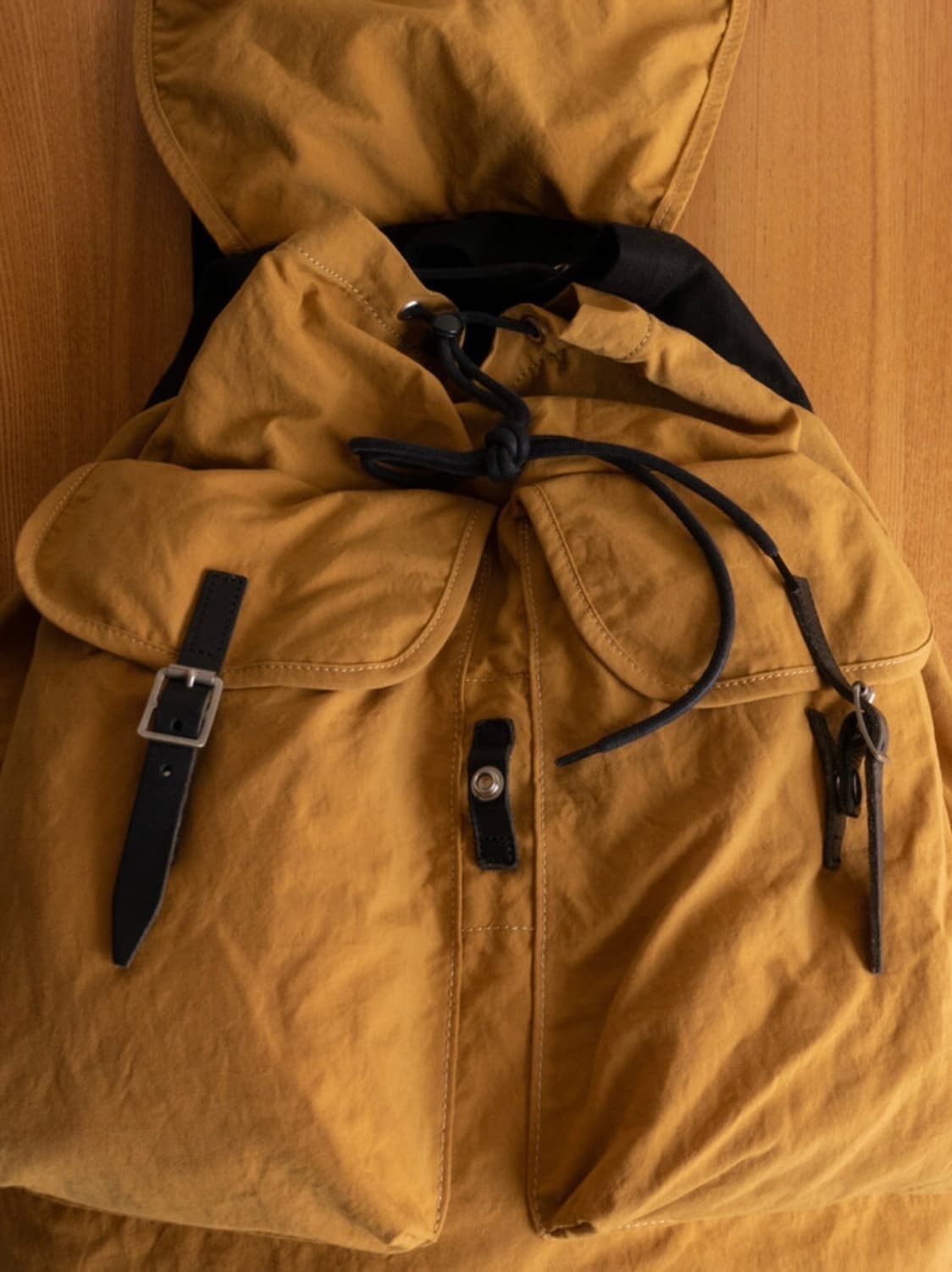 MHL 마가렛호웰 매트 럭색/백팩 (카멜&블랙) 상품이미지6