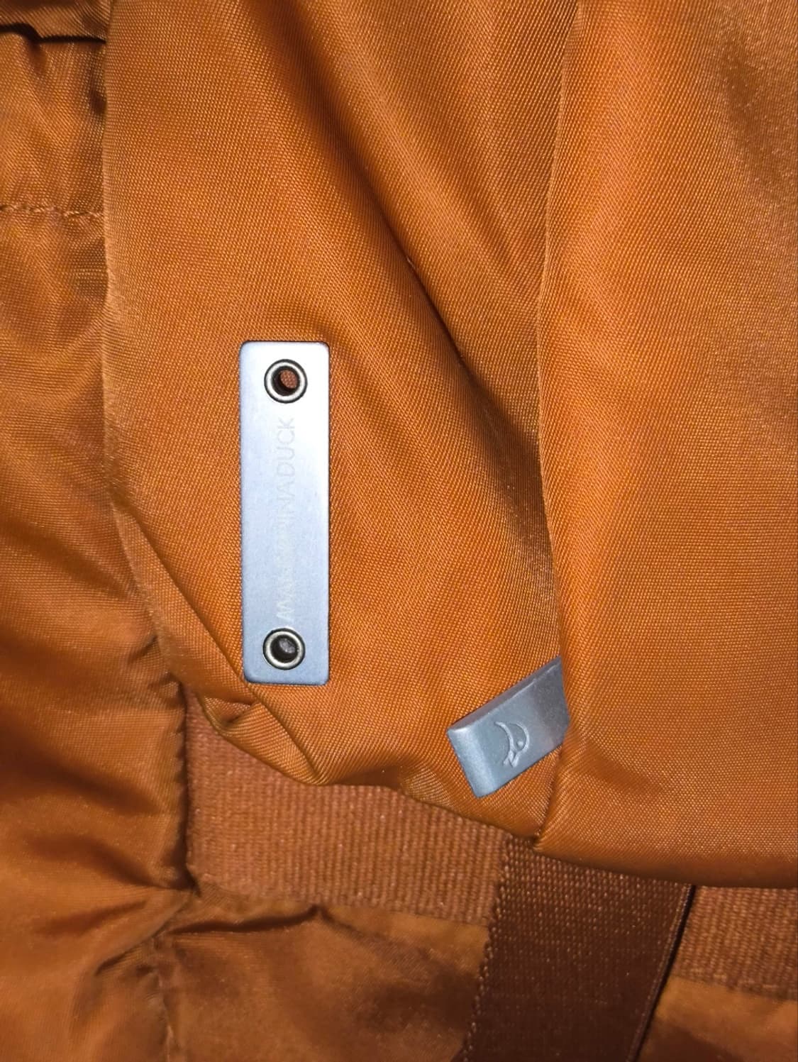 만다리나덕 노마드 백팩 상품이미지2