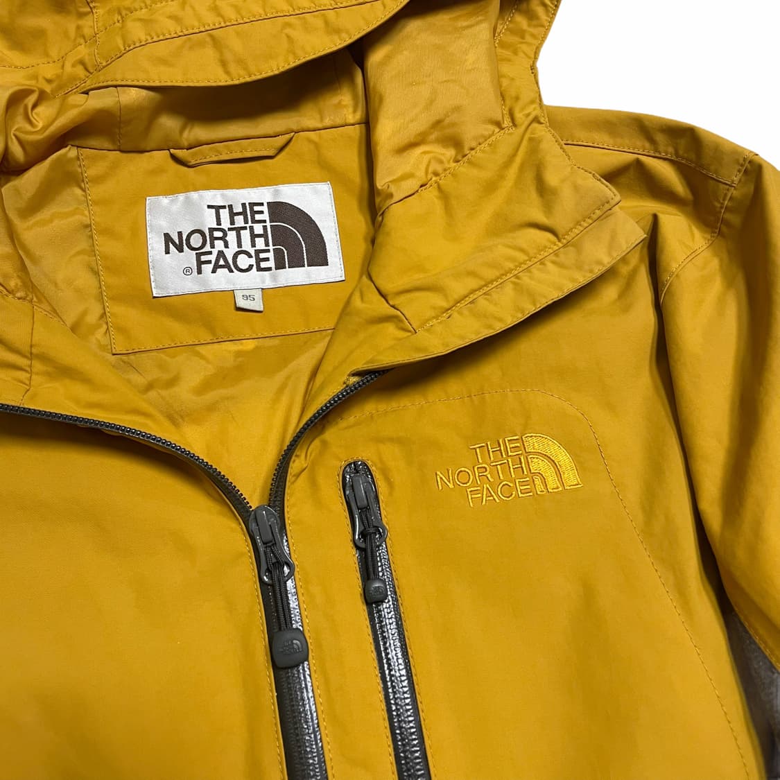 THE NORTH FACE 옐로우배색 하이벤트바람막이 상품이미지8