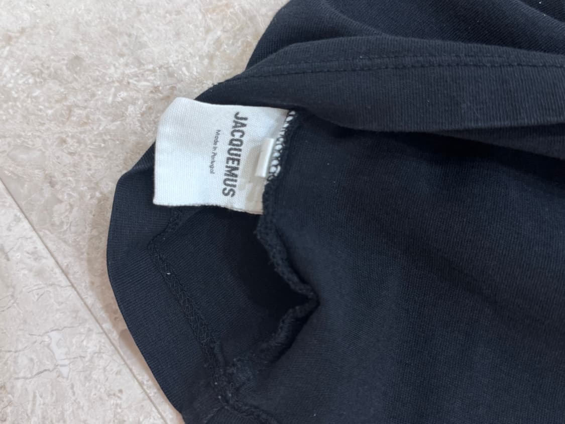 자크뮈스 블랙 반팔티 상품이미지4