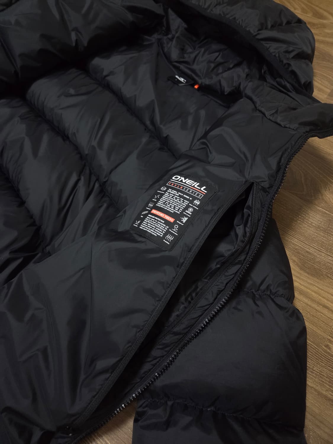 오닐 경량패딩 상품이미지6