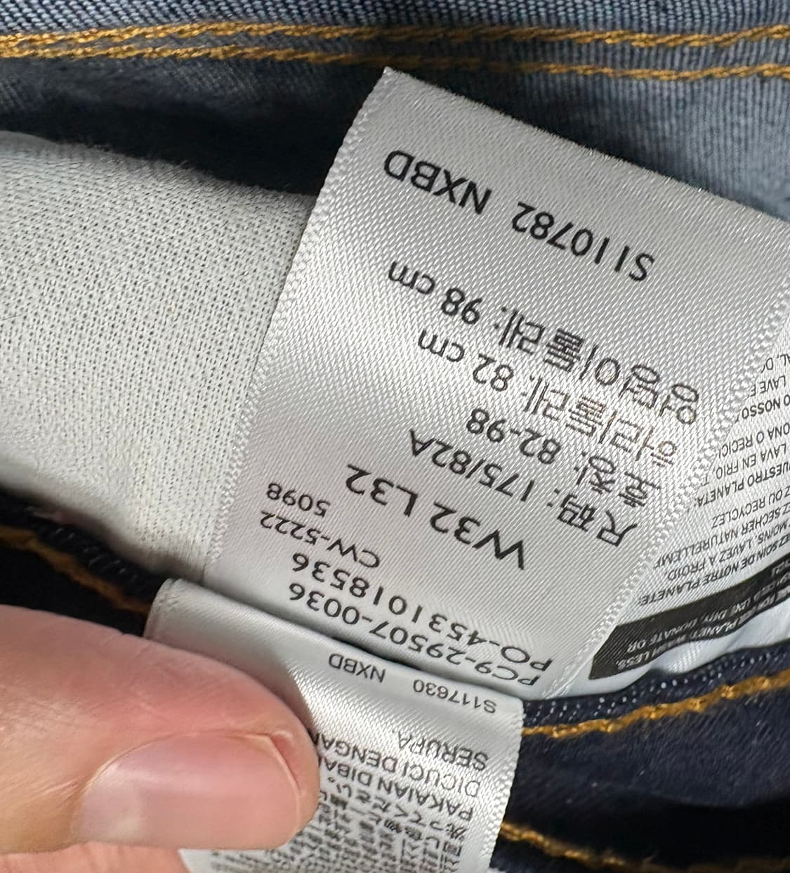 리바이스 502 슬림핏 생지 32•32 상품이미지3