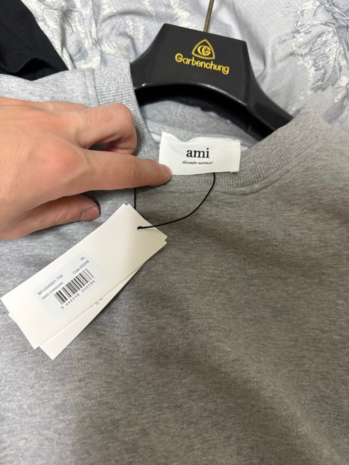 [새상품] AMI 맨투맨 XL 상품이미지4