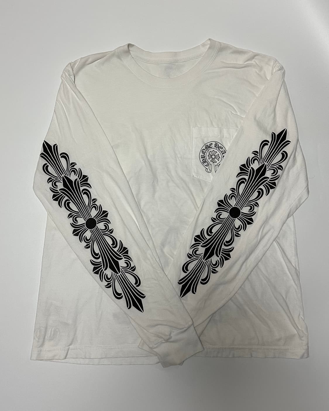 크롬하츠 홀스슈 롱슬리브 화이트 라스베거스 상품이미지1