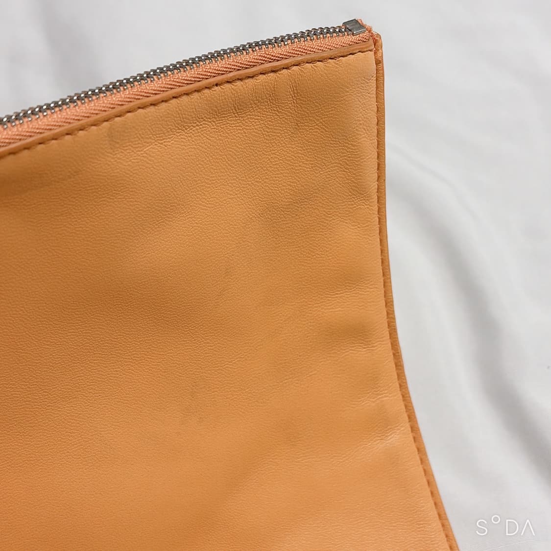 르메르 레더 클러치 백 + 더스트백 오렌지 상품이미지5