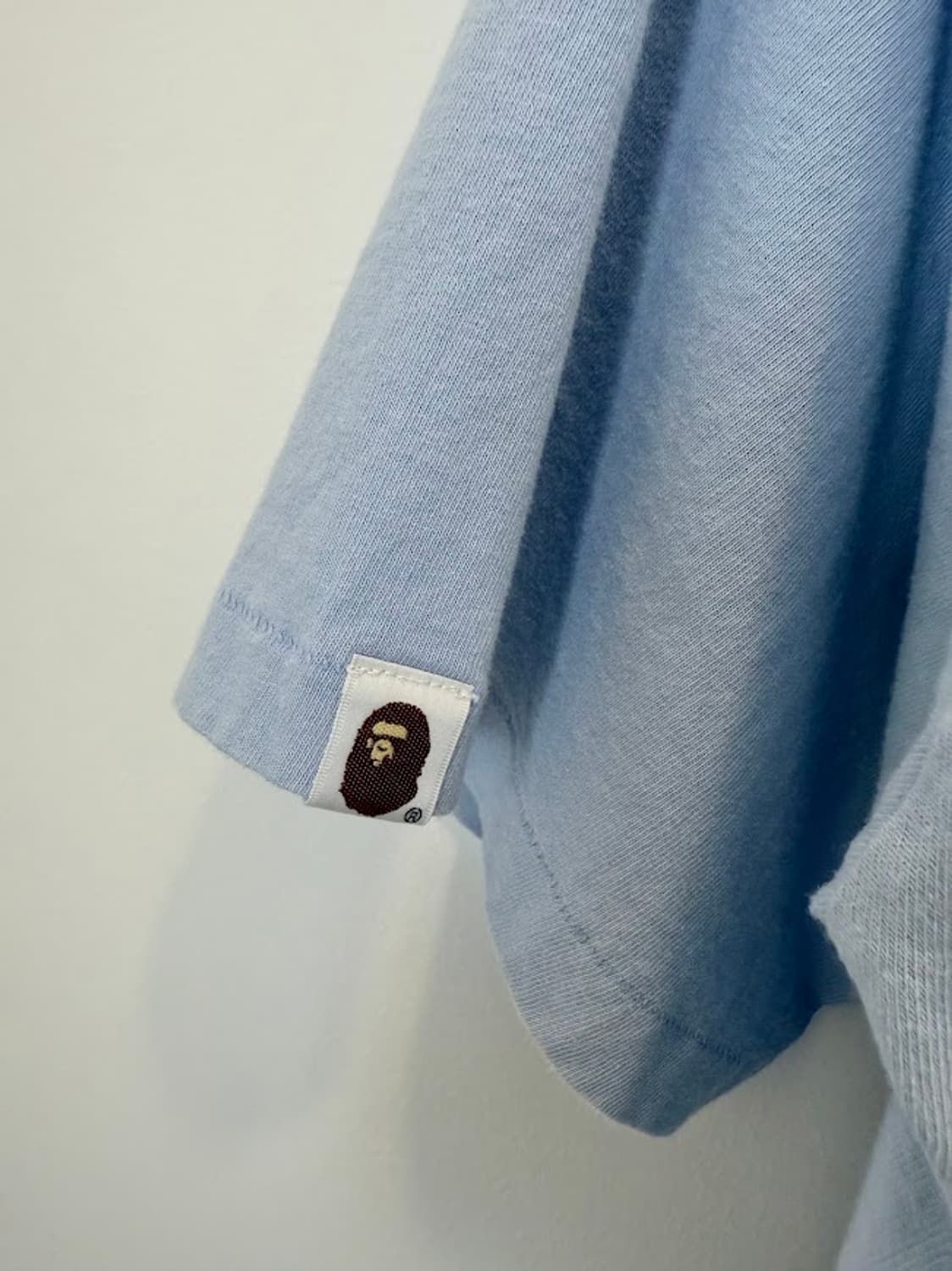 베이프 반팔티 스카이 상품이미지6