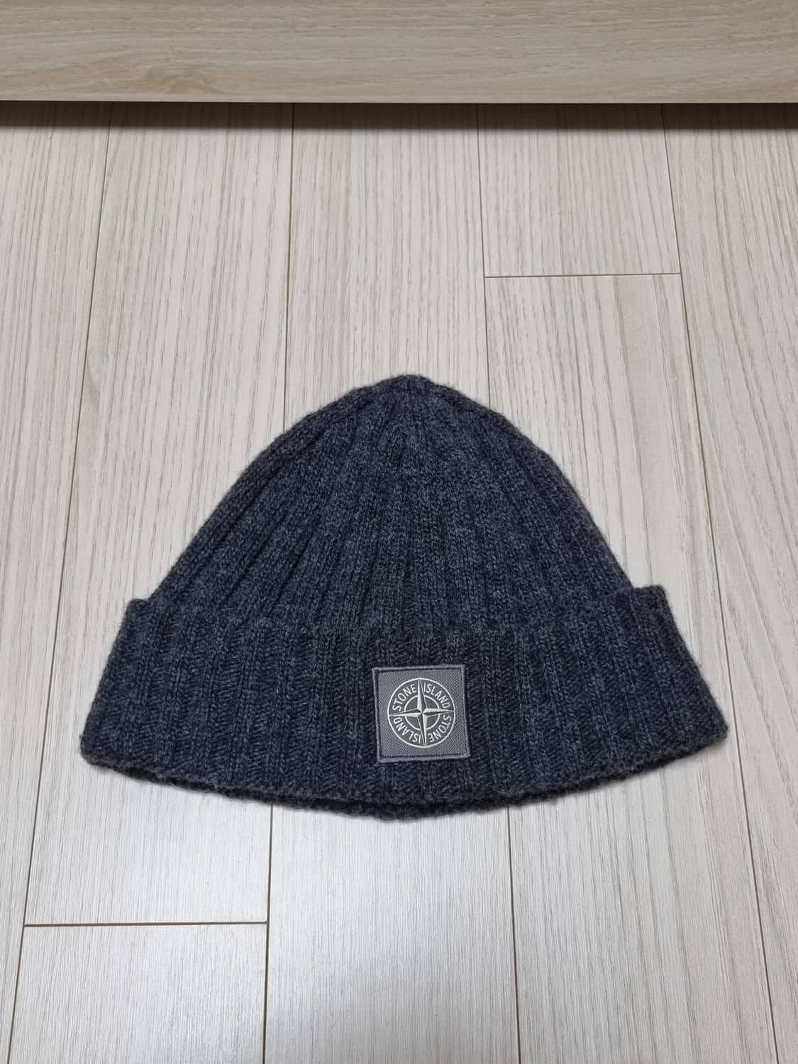 스톤아일랜드 비니 상품이미지1