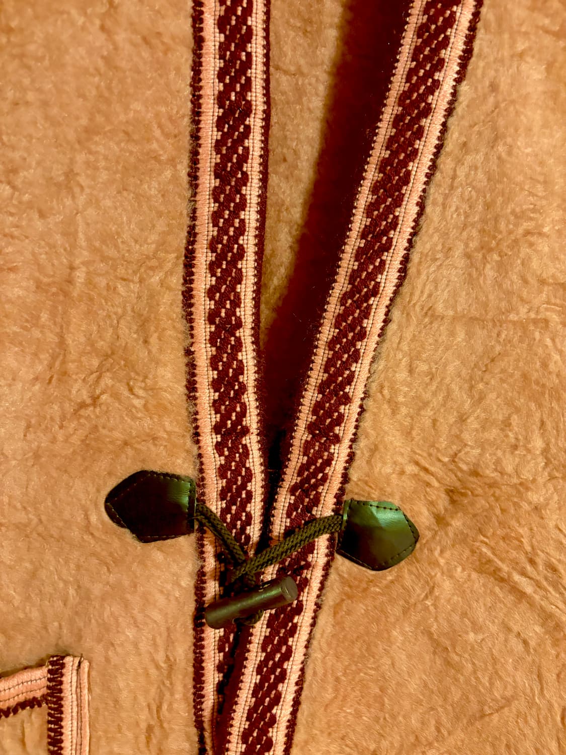 몽골 여행때 산, 가이거 느낌의 핸드메이드 조끼 입니다 상품이미지2