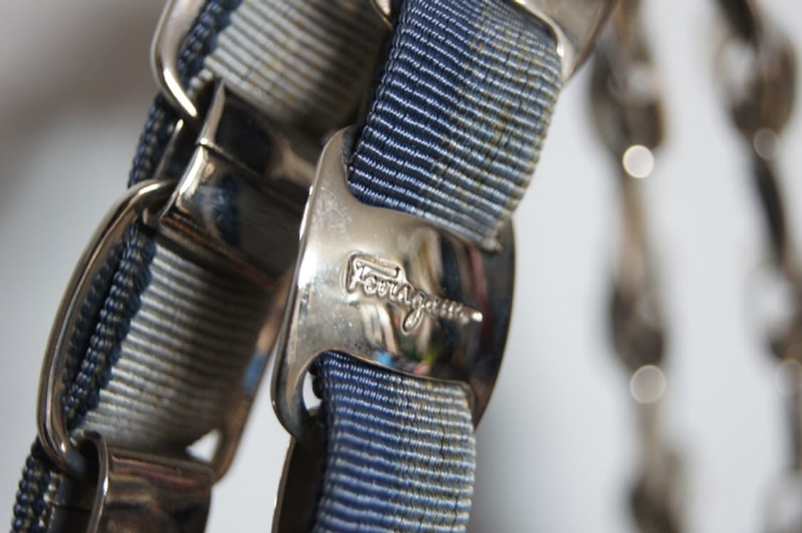 페라가모 정품 바라리본 체인 토트 숄더백 상품이미지3