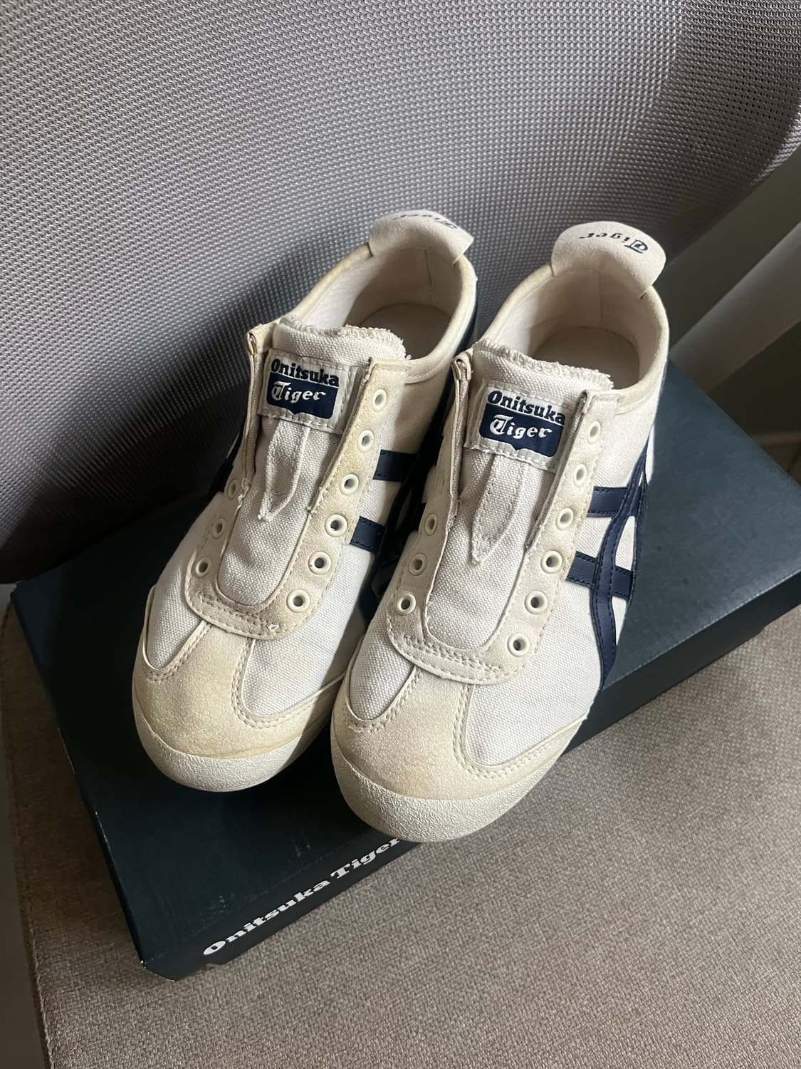 오니츠카타이거 멕시코 66 버치미드나잇 230 상품이미지1