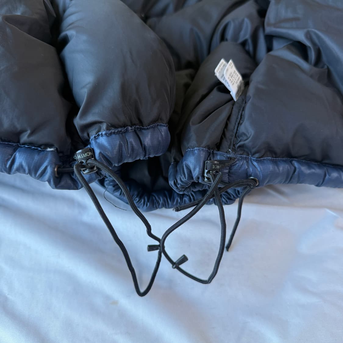 노스페이스 눕시 온볼 700필 XL 상품이미지6