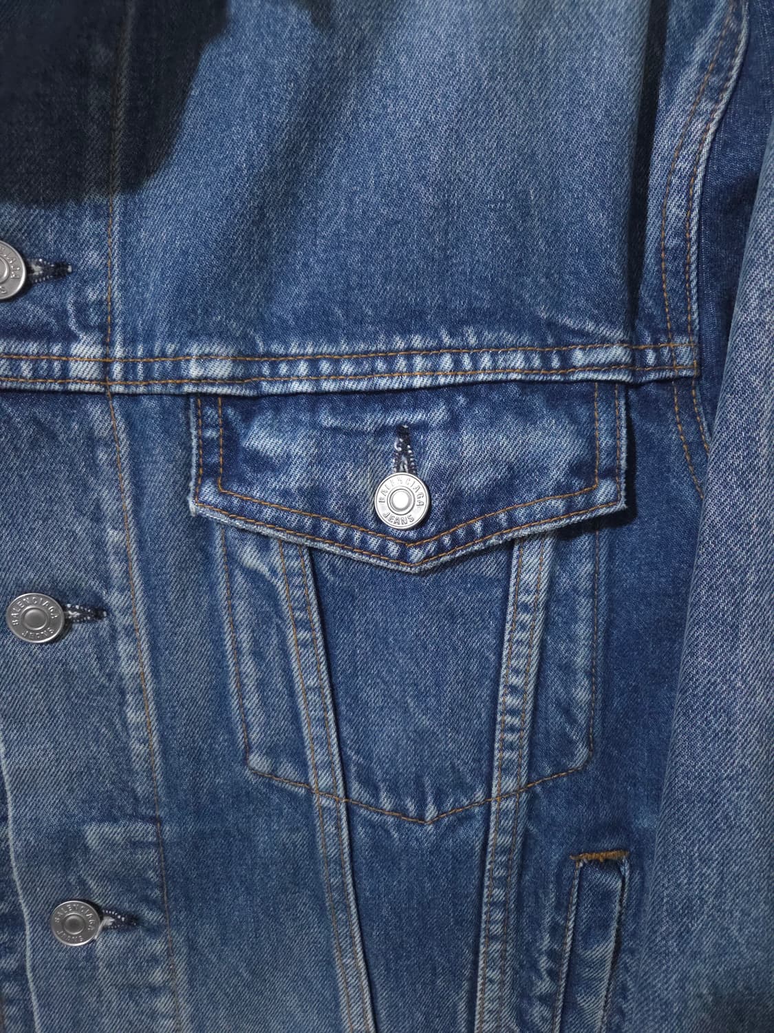 [새상품급] 발렌시아가 백로고 데님 청자켓 44Size 상품이미지3