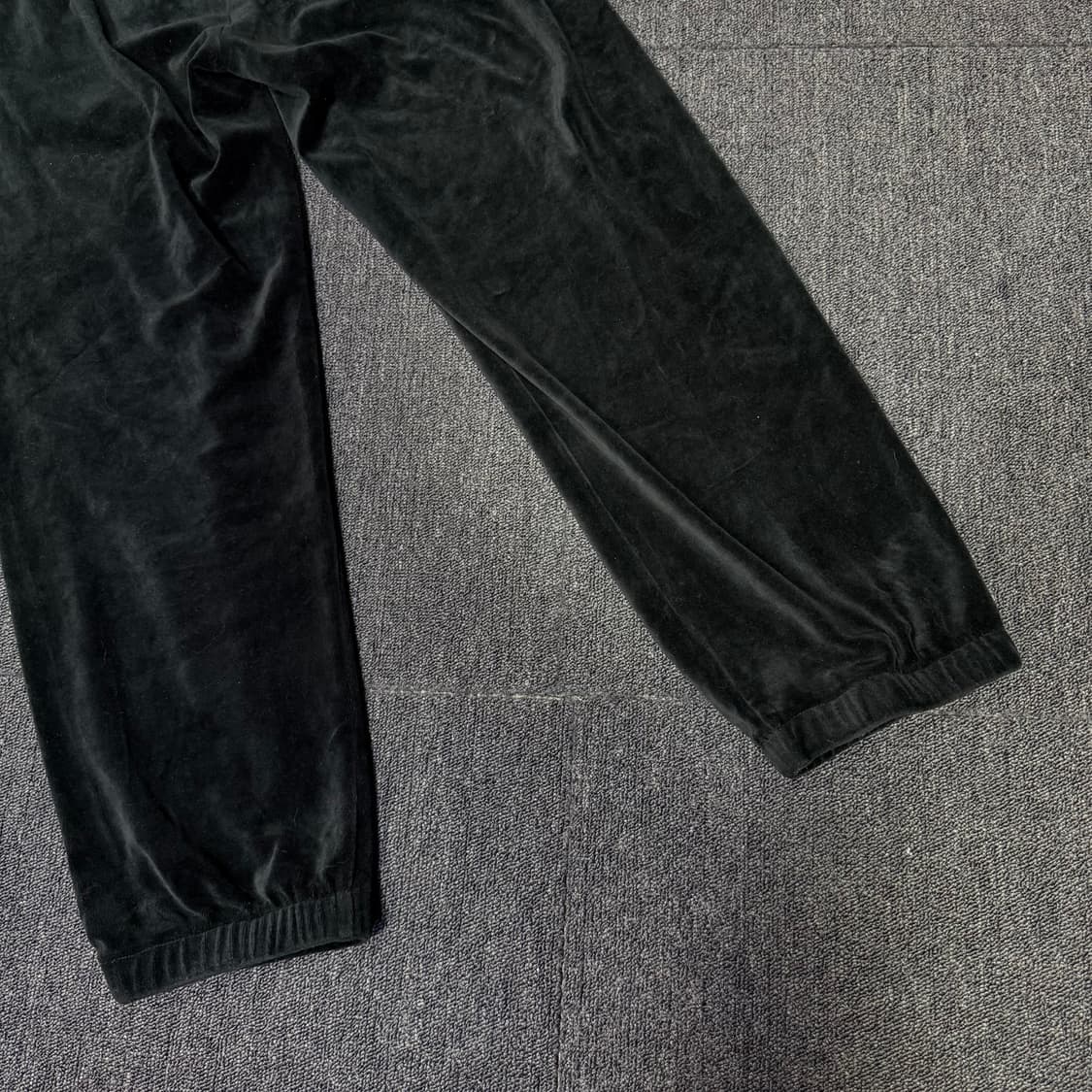 슈프림 스타 스터드 벨벳 팬츠 상품이미지9