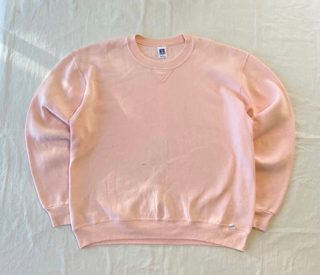 러셀 핑크 스웻 맨투맨 상품이미지1