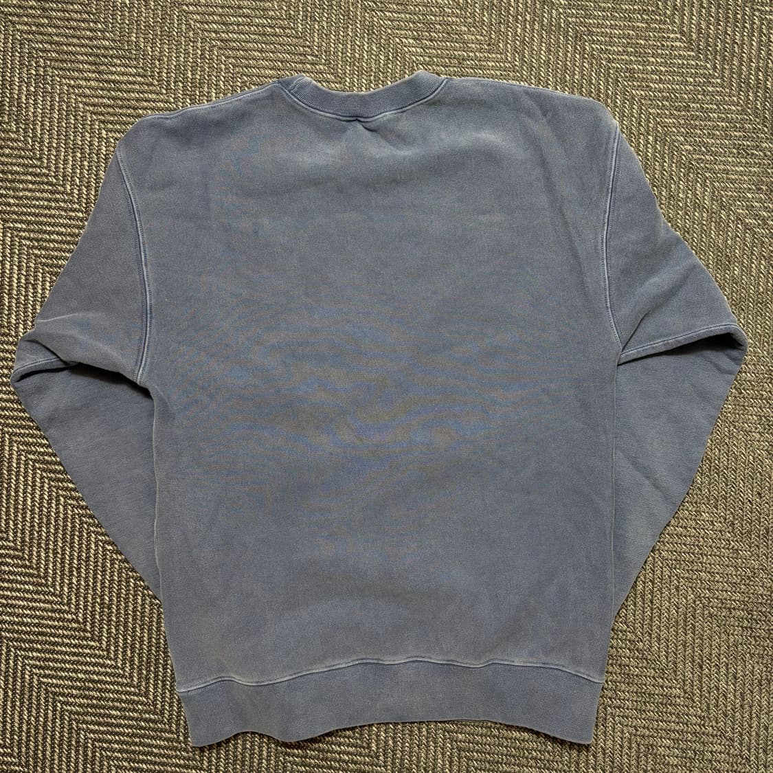 아웃스탠딩 피그먼트 네이비 맨투맨(S) 상품이미지2