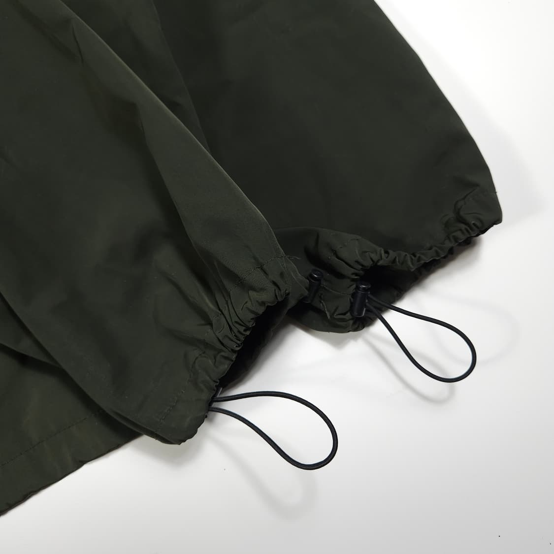 아조바이아조 카모 아노락 상품이미지4