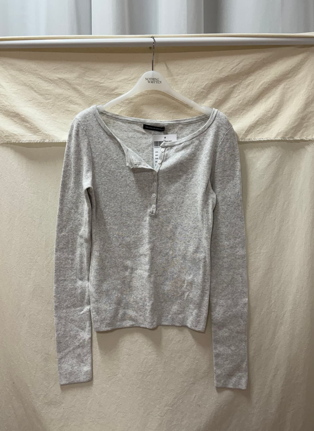 브랜디멜빌 니트 단추티 상품이미지1