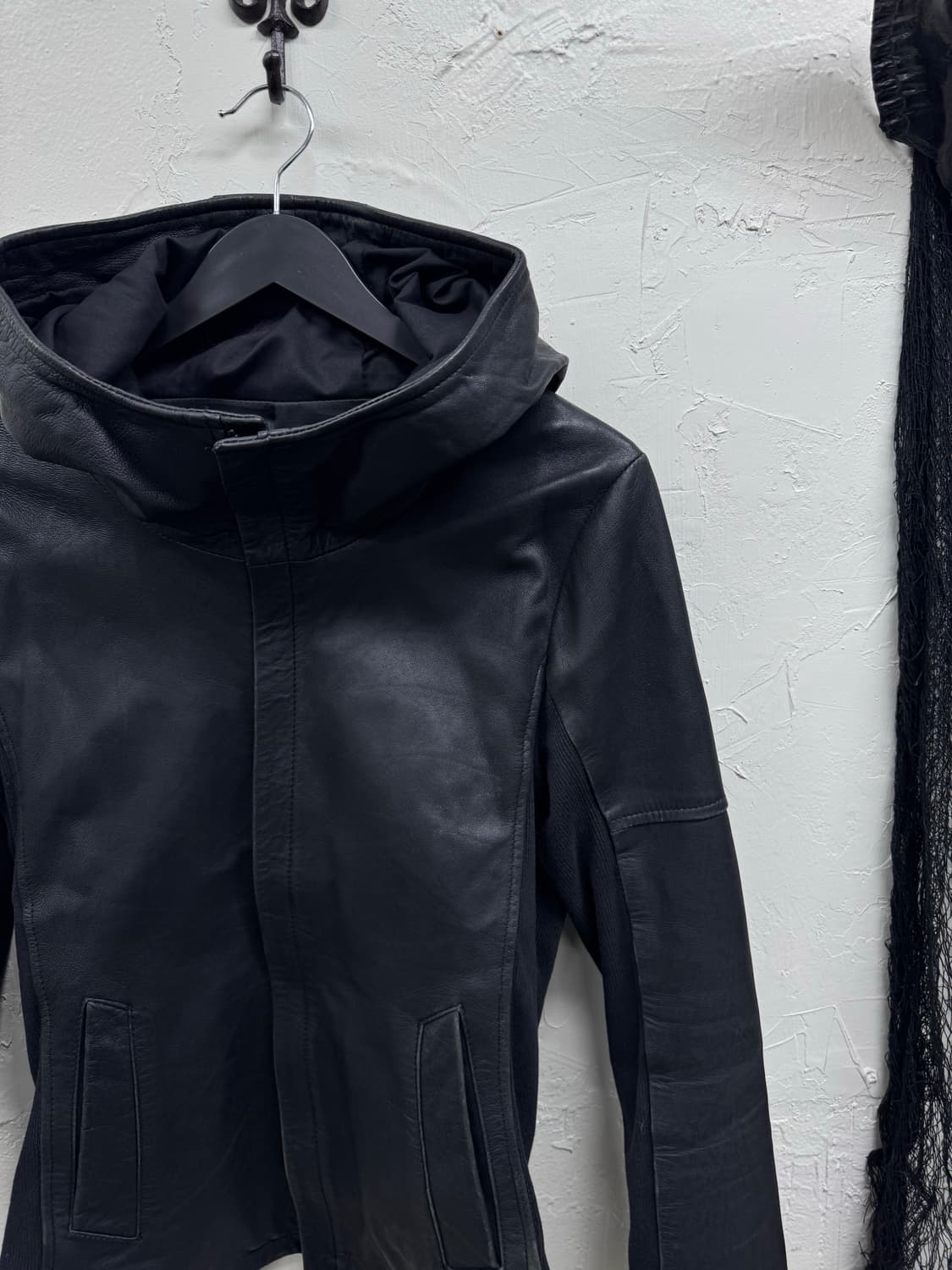 No id 00s archive ninja hood leather jac 상품이미지4