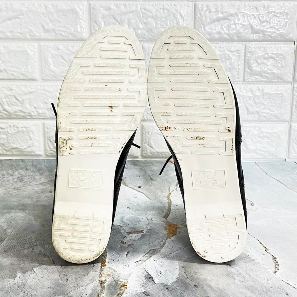 Dr. Martens Delphina 여성 윙팁 패턴 부츠 240 UK5 상품이미지5