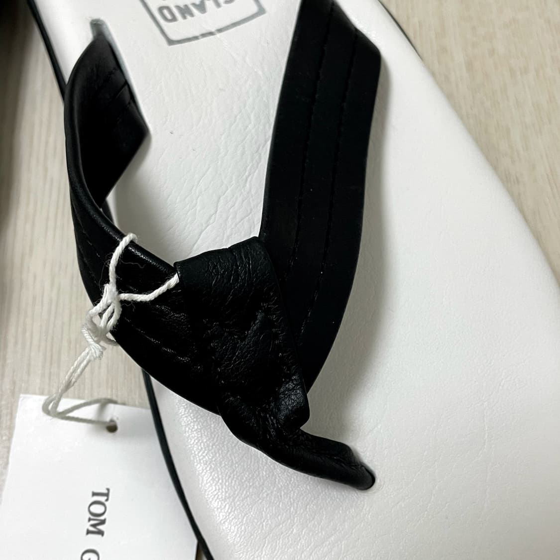 아일랜드/ 화이트 블랙 레더 슬리퍼/ 9 상품이미지2