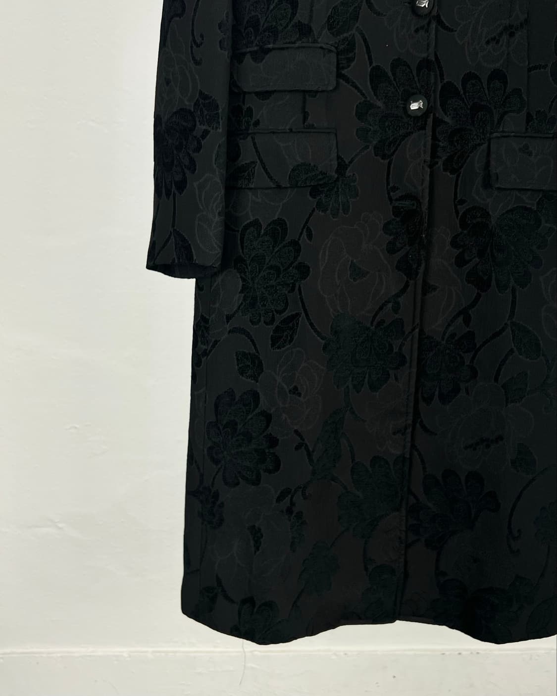 존 갈리아노 07fw 아카이브 블랙 플로럴 자카드 코트 상품이미지4