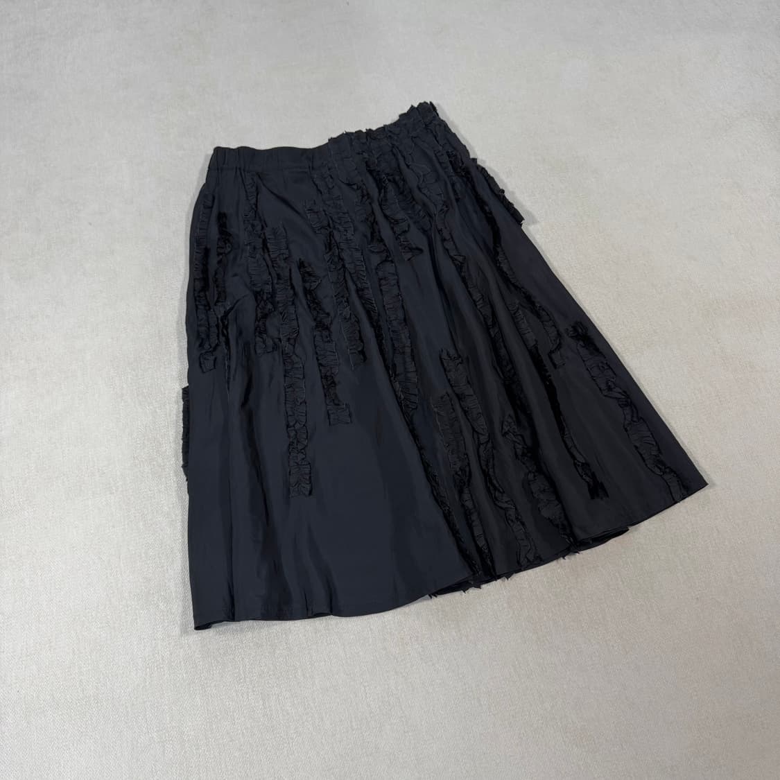 Ruffle Black Skirt 상품이미지4