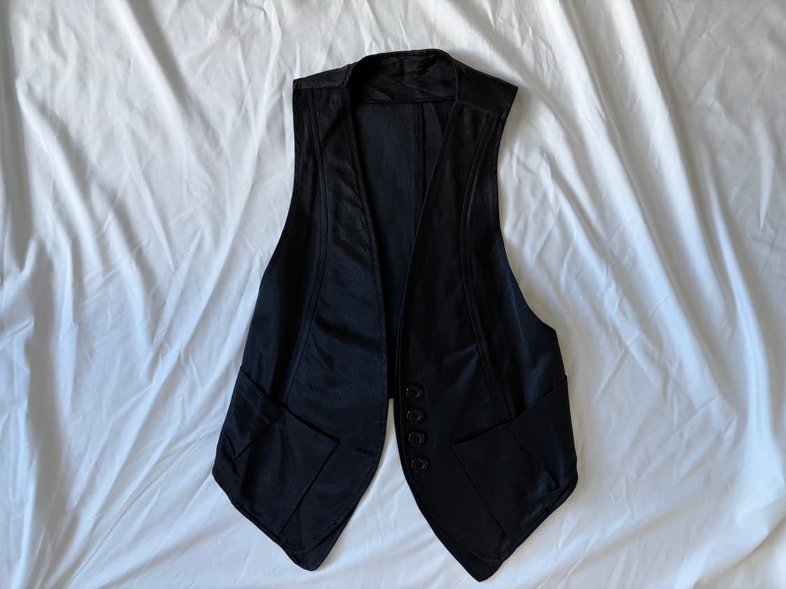 Black vest 상품이미지1