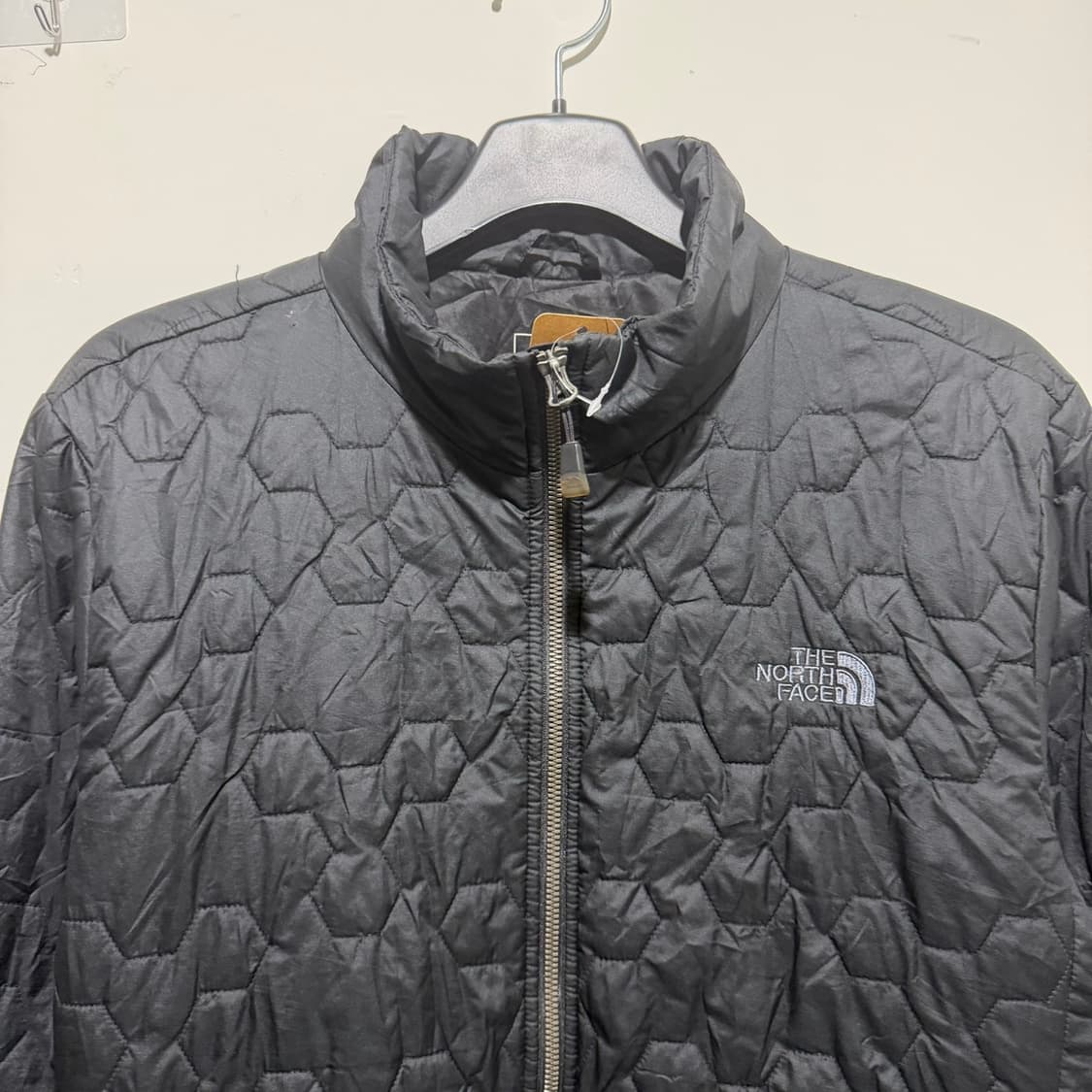 노스페이스 경량패딩 상품이미지2