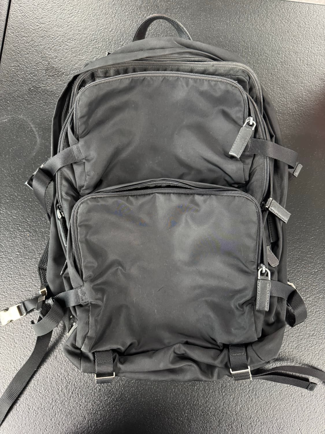 프라다 패브릭 멀티 포켓 백팩 상품이미지1