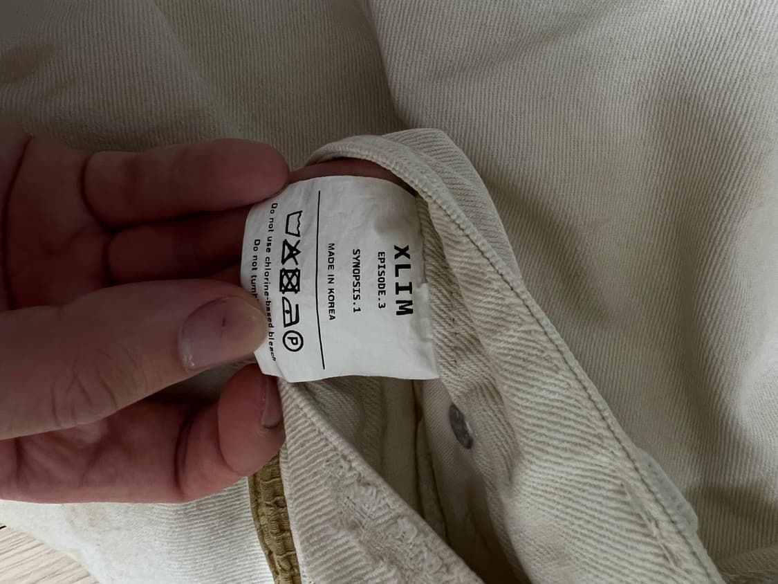 [2] xilm EP.3 SYNOPSIS 01 TROUSERS IVORY 상품이미지3