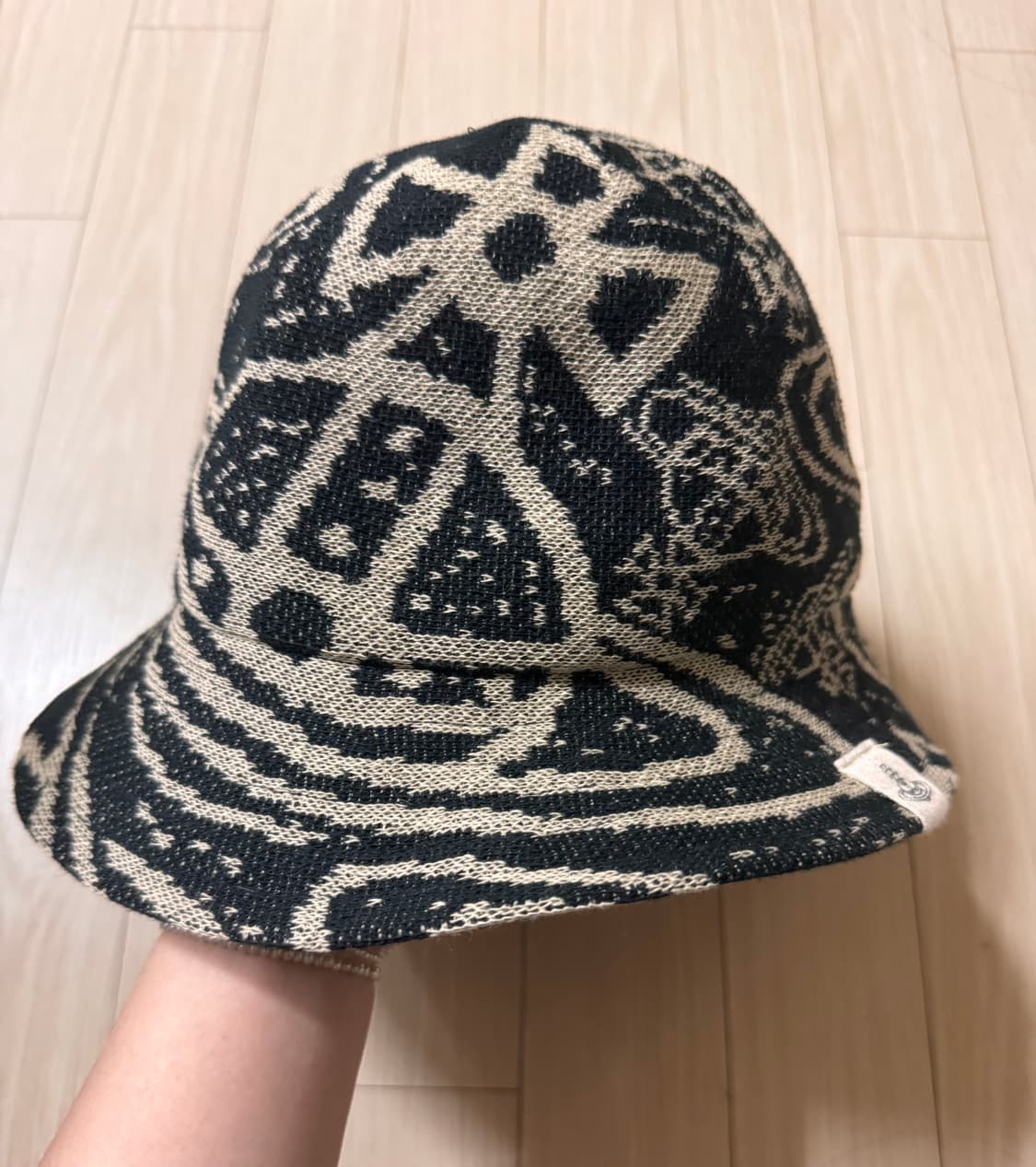 정품 한정판 비비안웨스트우드 버킷햇 모자 엄청가벼움 상품이미지3