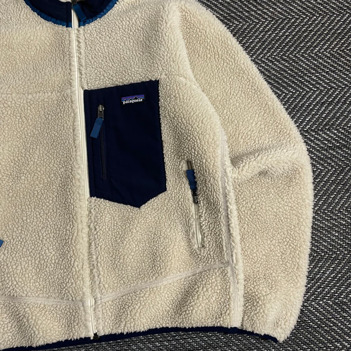 파타고니아 레트로 X 플리스 자켓 네추럴 크림 y 2860 상품이미지3