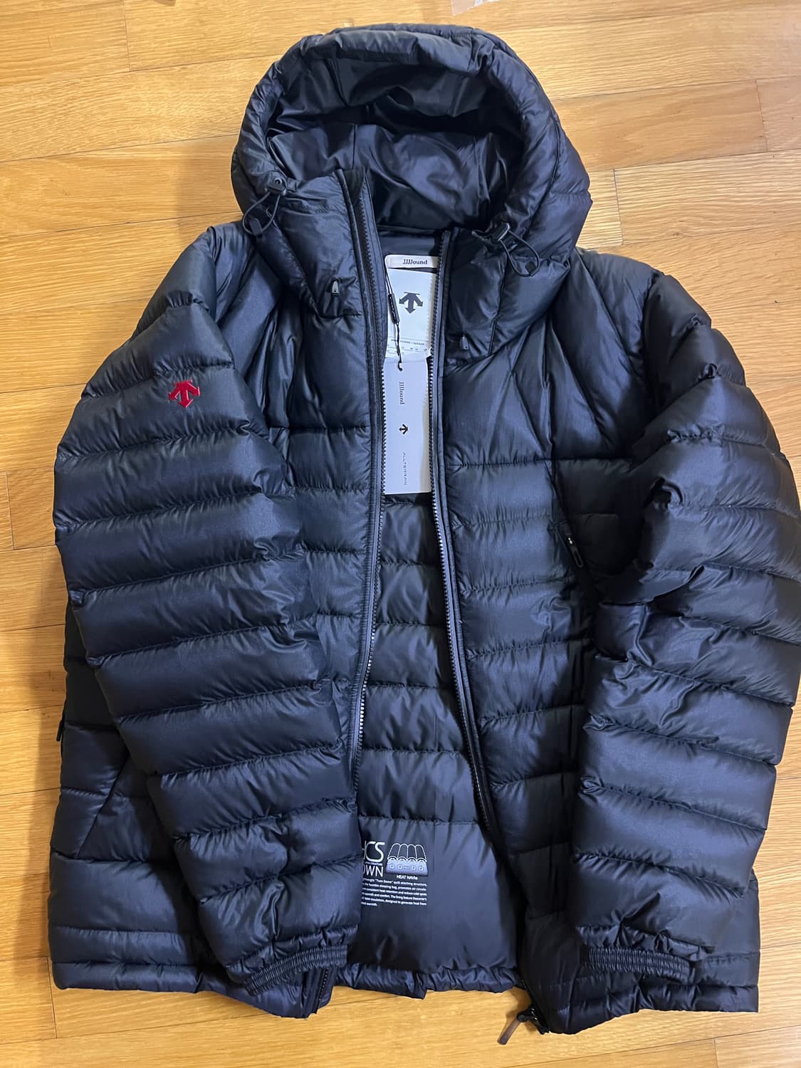 데상트 얼터레인 x JJJ자운드 다운 자켓 블랙 차콜 사이즈 L 판매 상품이미지2