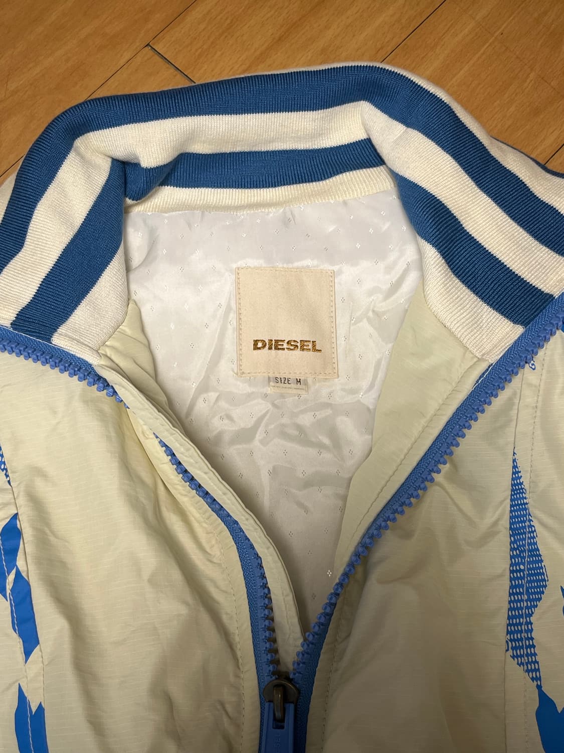 Diesel bomber jacket 상품이미지5