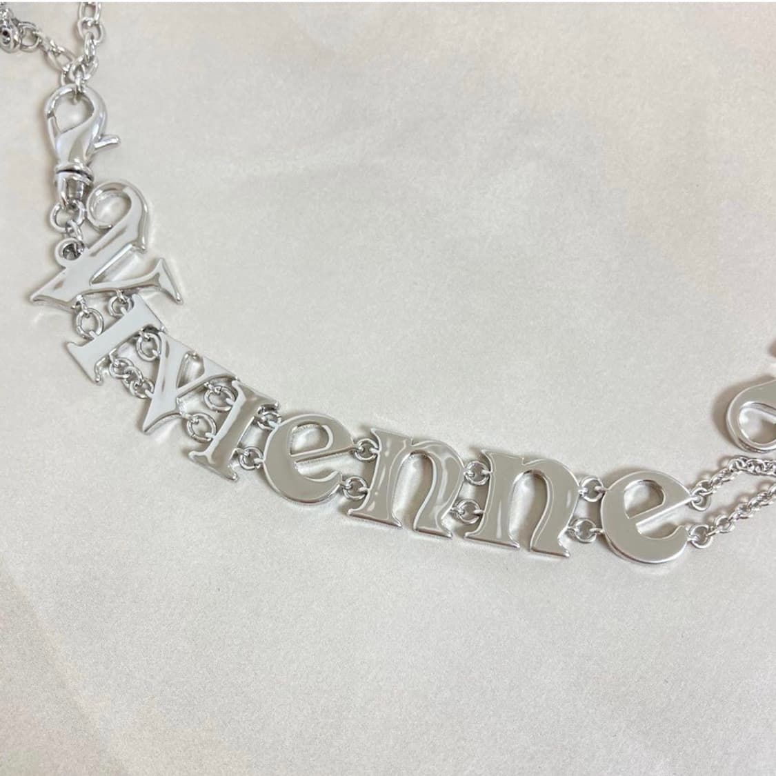 비비안웨스트우드 로고 레터링 3d orb 초커 체인 목걸이(새상품) 상품이미지2