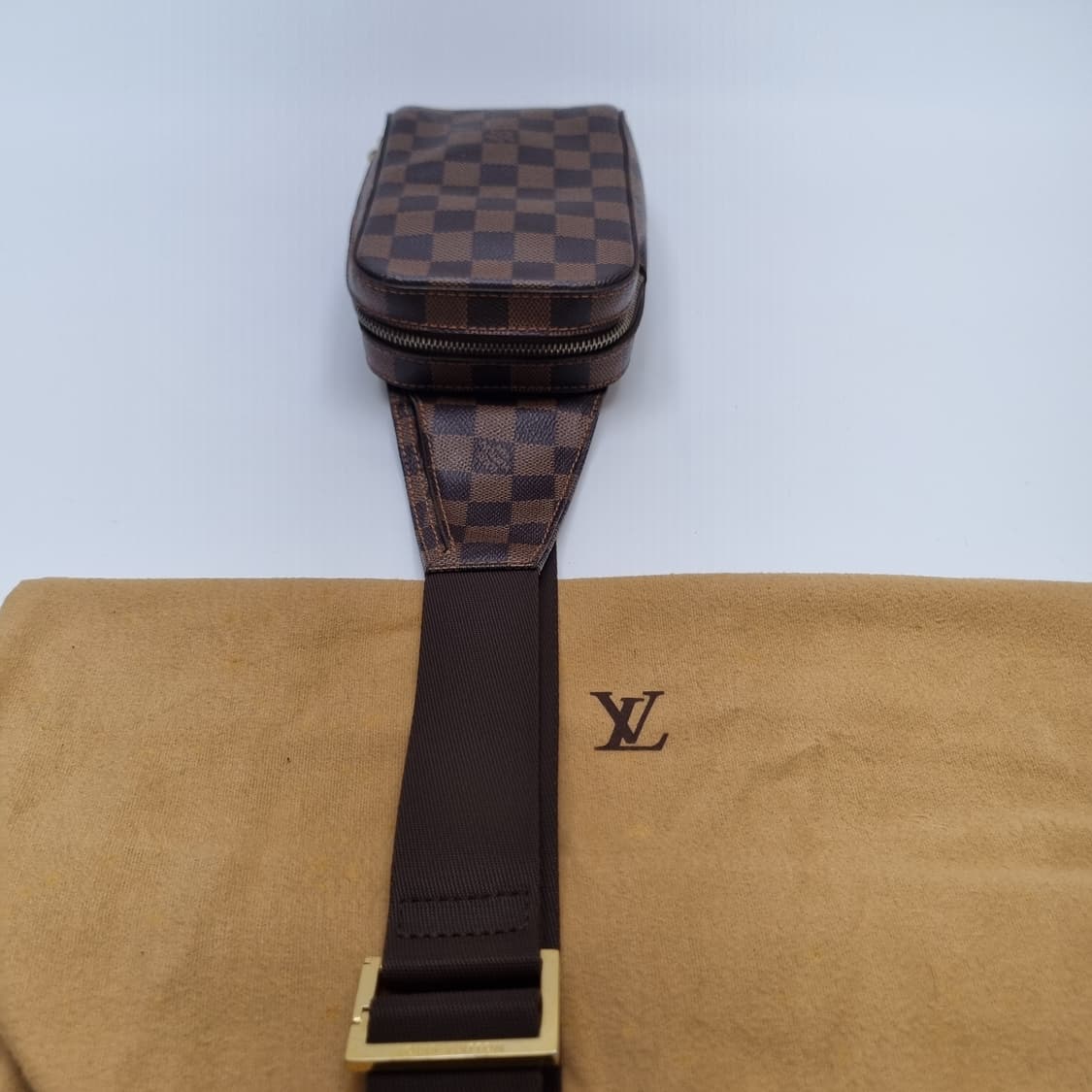 루이비통 제로니모스 다미에 힙색 슬링백 (최상급 신형, 남녀공용) 상품이미지6